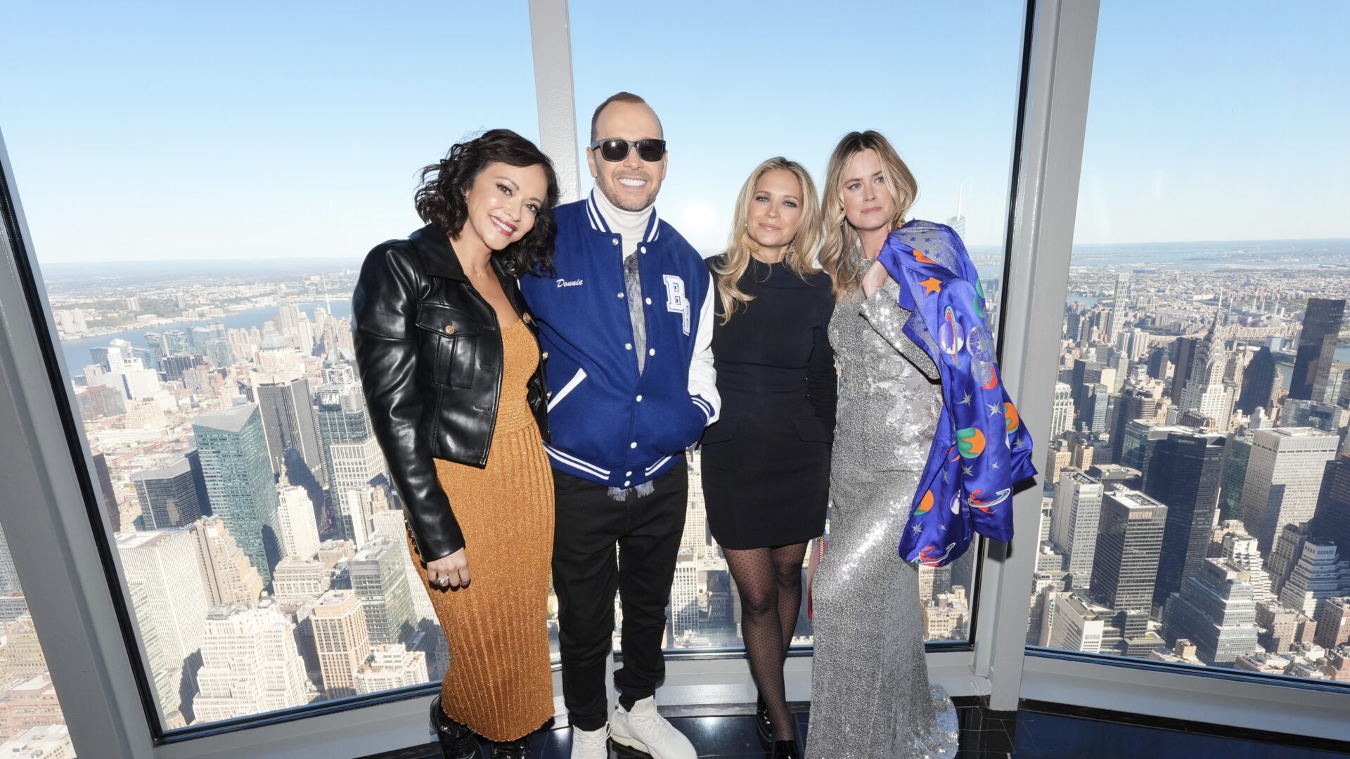 Marisa Ramirez, Donnie Wahlberg