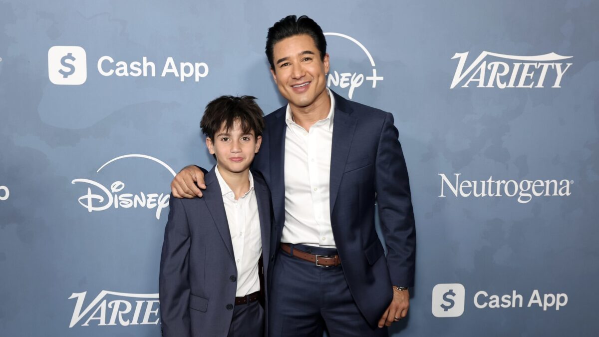 Mario Lopez, Dominic Lopez