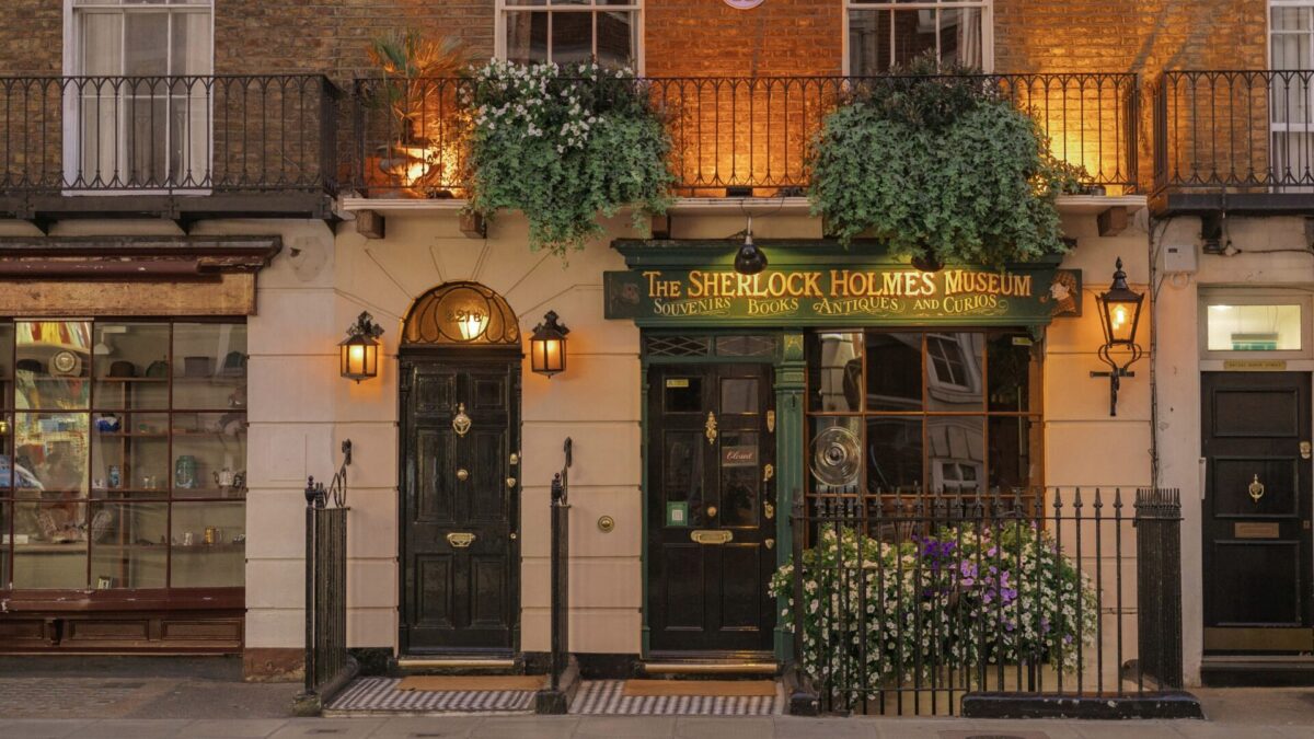 Sherlock Holmes